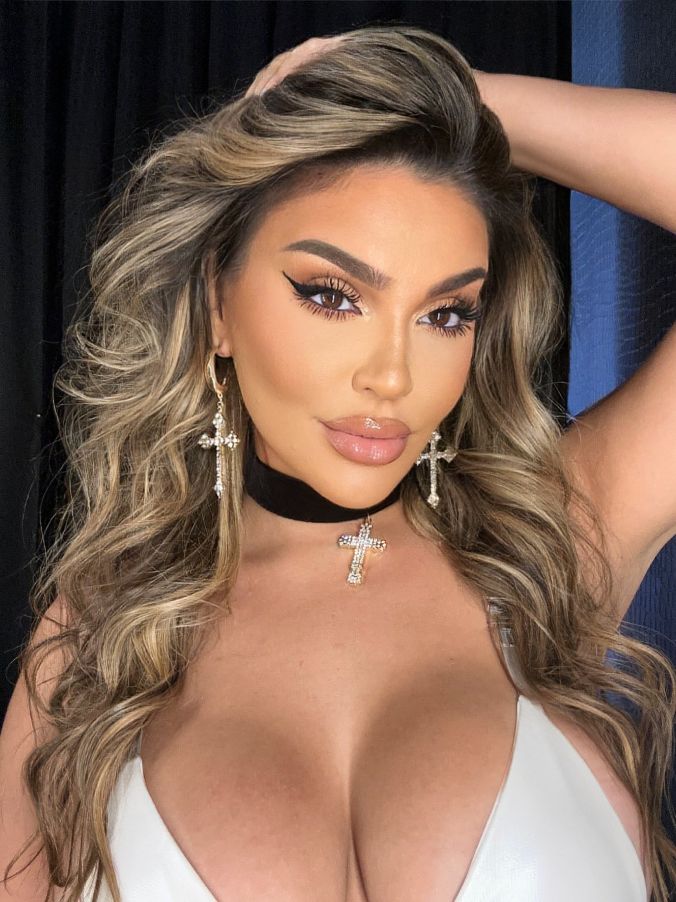 Choke Her Cross Necklace - OMG Swim