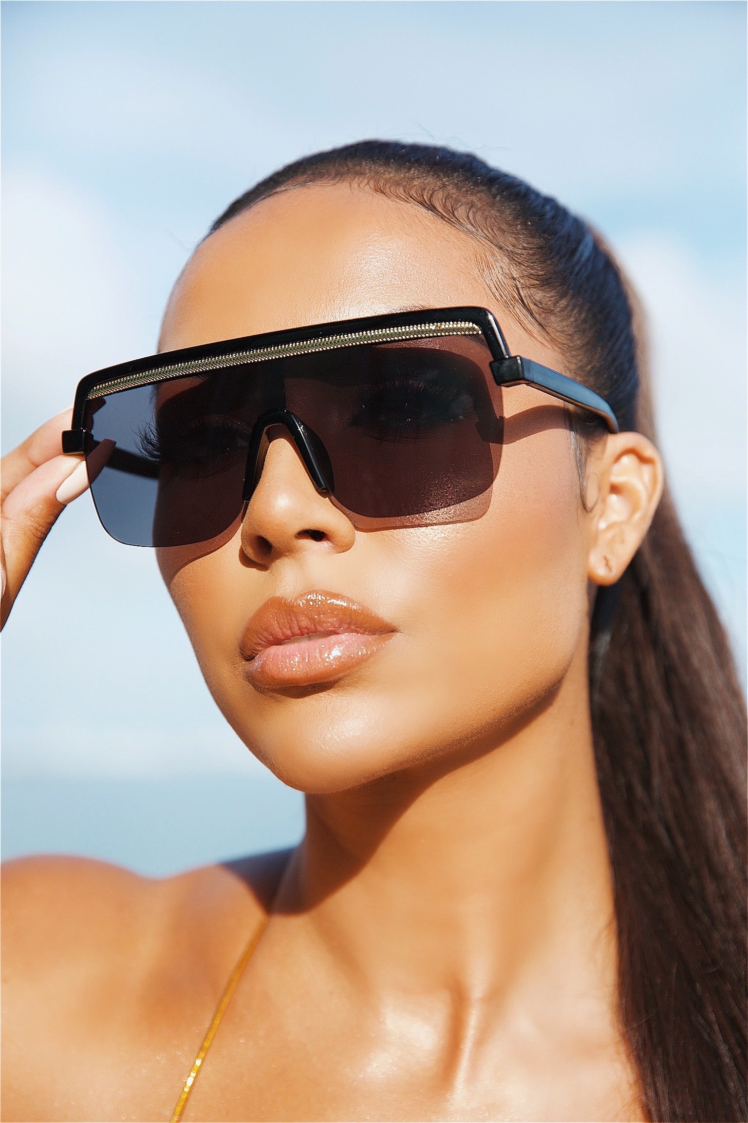 Such A Diva Shades (Black) - OMG Swim